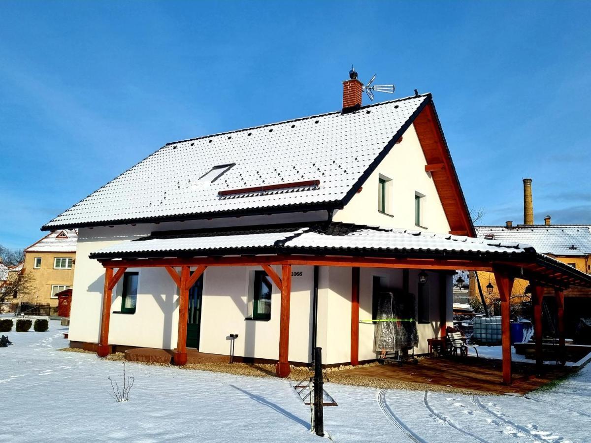 Dum A Chatka Pod Smrkem Nove Mesto pod Smrkem Exterior photo
